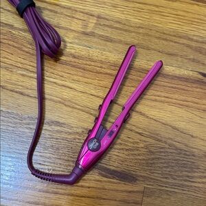 Pink Mini Hair Straightener